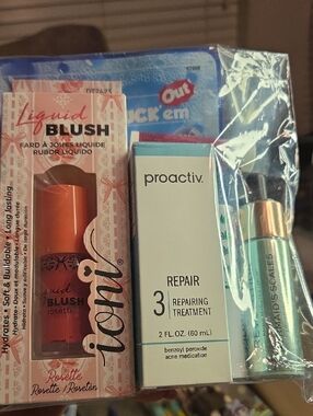 Proactiv Repair 3 Treatment with Coral Liquid Blush & Teal Mini
